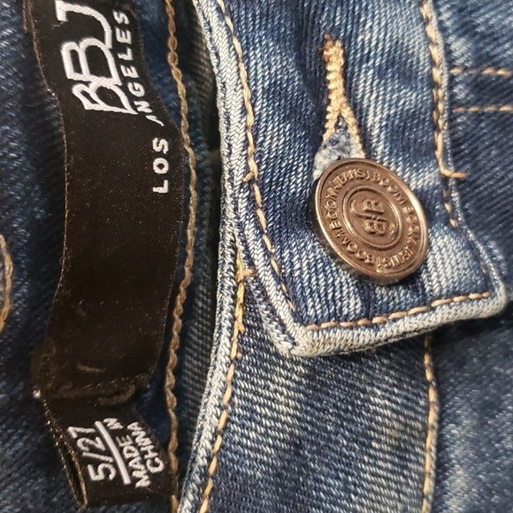 BBJ JEANS DISTRESSED HIGH RISE STRAIGHT STRETCH JEANS - Picture 5 of 7